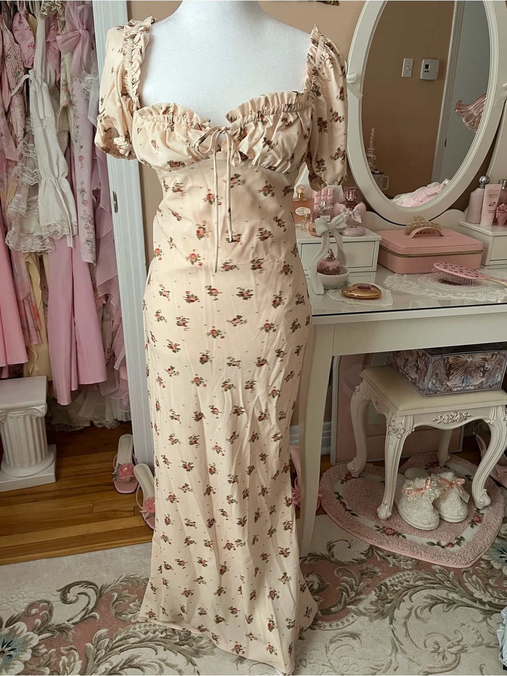 Cider Cream Floral Puff-Sleeve Maxi Dress
